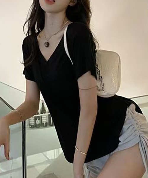 Songe(ソンジュ)の「Vネックルーズシルエット半袖Tシャツ(Tシャツ/カットソー・レディース・ブラック/ホワイト/グレー・L/LL/M)」の6枚目の写真