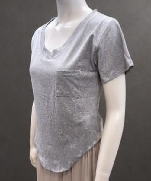 Songe(ソンジュ)の「Vネックルーズシルエット半袖Tシャツ(Tシャツ/カットソー・レディース・ブラック/ホワイト/グレー・L/LL/M)」の20枚目の写真