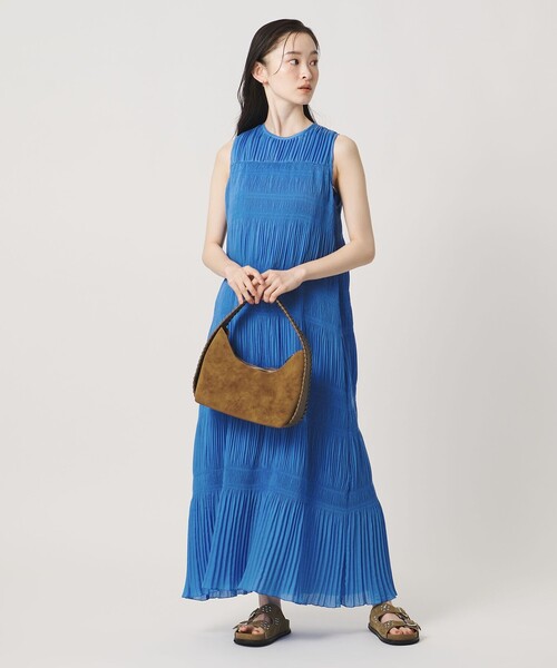 BEAUTY&YOUTH UNITED ARROWS(ビューティーアンドユースユナイテッドアローズ)の「プリーツ アメリカンスリーブ ワンピース ウォッシャブル(ワンピース・レディース・ブラック/コバルトブルー・S/M)」の21枚目の写真