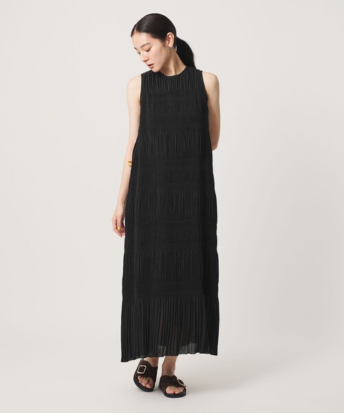 BEAUTY&YOUTH UNITED ARROWS(ビューティーアンドユースユナイテッドアローズ)の「プリーツ アメリカンスリーブ ワンピース ウォッシャブル(ワンピース・レディース・ブラック/コバルトブルー・S/M)」の19枚目の写真