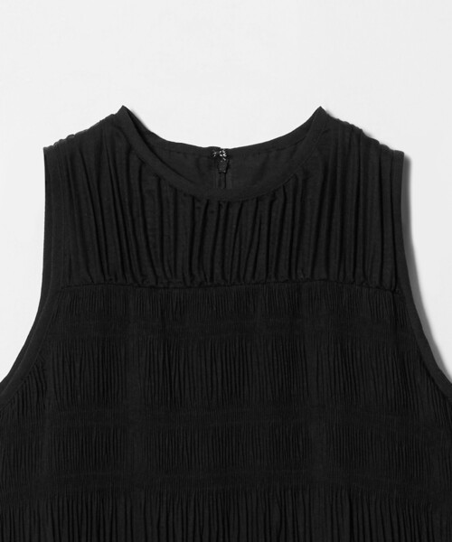 BEAUTY&YOUTH UNITED ARROWS(ビューティーアンドユースユナイテッドアローズ)の「プリーツ アメリカンスリーブ ワンピース ウォッシャブル(ワンピース・レディース・ブラック/コバルトブルー・S/M)」の12枚目の写真