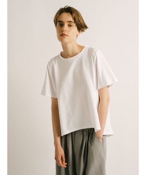 mizuiroind（ミズイロインド）の「mizuiro ind フレアクルーネックTシャツ（Tシャツ/カットソー・レディース・グレー/チャコールグレー/オフホワイト/スモークピンク/ワインレッド/ブルー/ブラック/ネイビー・FREE）」の18枚目の写真