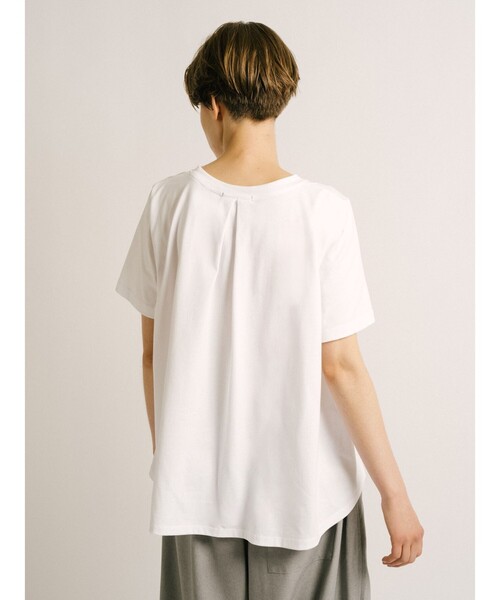 mizuiroind（ミズイロインド）の「mizuiro ind フレアクルーネックTシャツ（Tシャツ/カットソー・レディース・グレー/チャコールグレー/オフホワイト/スモークピンク/ワインレッド/ブルー/ブラック/ネイビー・FREE）」の21枚目の写真