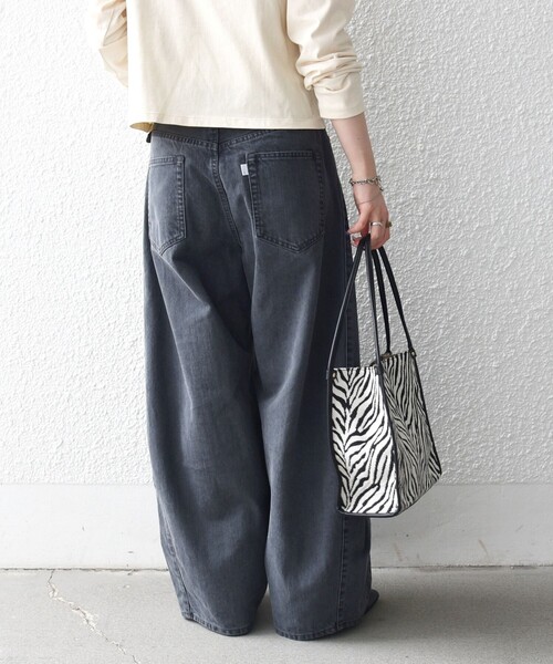 SHIPS any（シップス エニィ）の「〈洗濯機可能〉バレル デニム パンツ［SHIPS any DENIM］（デニムパンツ・レディース・ブルー/チャコールグレー/ブラウン・38/36）」の9枚目の写真