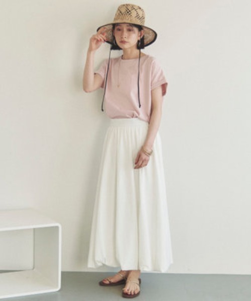 Doux archives(ドゥアルシーヴ)の「袖折り返しTシャツ(Tシャツ/カットソー・レディース・ピンクベージュ/オフホワイト/グレイッシュベージュ/チャコールグレー/ブラック・36/38)」の15枚目の写真