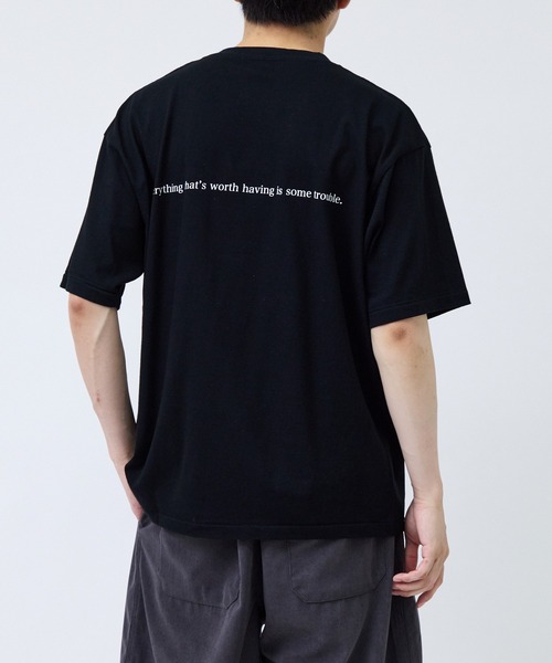 SCREEN STARS(スクリーンスターズ)の「【SCREEN STARS / スクリーンスターズ】BoscmFriendタイポグラフィTシャツ(Tシャツ/カットソー・メンズ・ホワイト/ブラック・L/LL/M)」の9枚目の写真