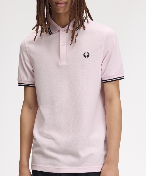 FRED PERRY｜フレッドペリー（レディース）のポロシャツ（ピンク/桃色