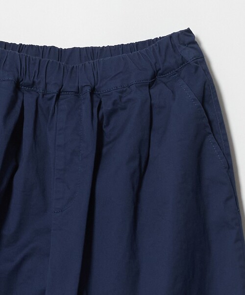 green label relaxing(グリーンレーベルリラクシング)の「ライト ツイル ツータック パンツ / キッズ 140cm-160cm(チノパンツ・キッズ・ネイビー/ベージュ/オリーブ・150cm/160cm/140cm)」の19枚目の写真