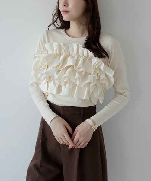AMUU. PRECIEUSE(アムープレシューズ)の「マルチウェイフリルビスチェプルオーバー(Tシャツ/カットソー・レディース・ブラック/チャコールグレー/アイボリー・FREE)」の16枚目の写真