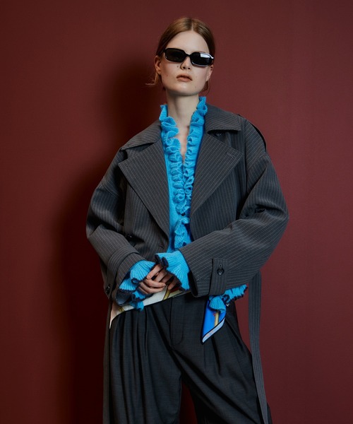MAISON SPECIAL(メゾンスペシャル)の「V-Neck Frill Cardigan/Vネックフリルカーデ(カーディガン/ボレロ・レディース・ブルー/グレー/ブラック・FREE)」の8枚目の写真