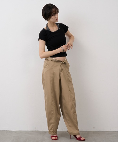 NUJOH(ヌゾ)の「Halter Neck Layered Tee / ホルターネックレイヤードT(Tシャツ/カットソー・レディース・ブラック/グレー/ブルー・FREE)」の13枚目の写真