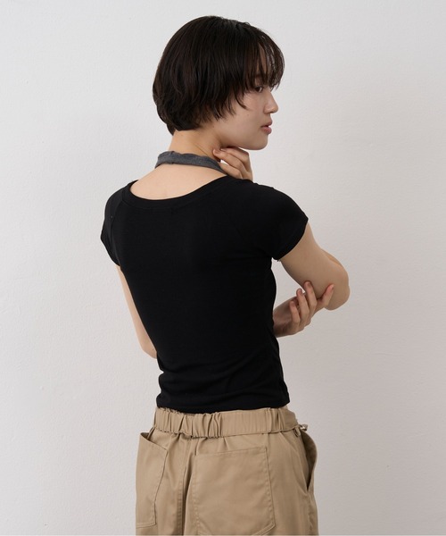 NUJOH(ヌゾ)の「Halter Neck Layered Tee / ホルターネックレイヤードT(Tシャツ/カットソー・レディース・ブラック/グレー/ブルー・FREE)」の6枚目の写真