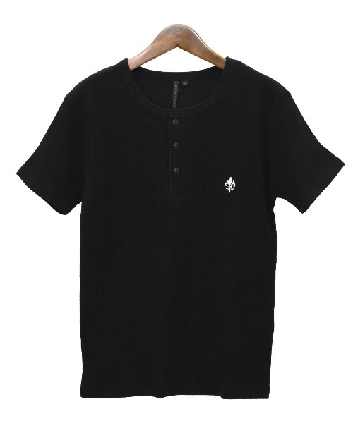 LUXSTYLE（ラグスタイル）の「ワッフル刺繍ヘンリーネックTシャツ（Tシャツ/カットソー・メンズ・ブラック/ホワイト・L/M）」の13枚目の写真