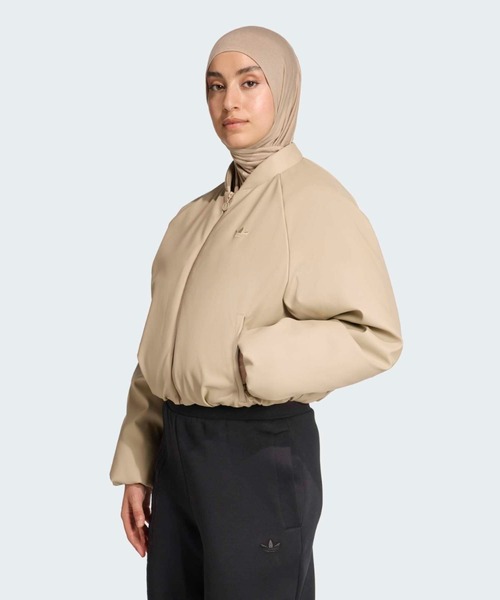 adidas(アディダス)の「プレザー ボンバー 合成ダウンジャケット / アディダスオリジナルス adidas Originals(ダウンジャケット/コート・レディース・カーキ・XX-LARGE/3XL/LARGE/MEDIUM/SMALL/X-LARGE/X-SMALL)」の6枚目の写真