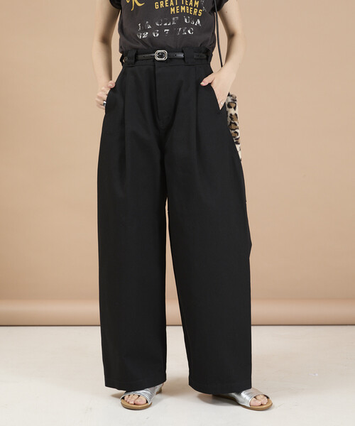 Dickies(ディッキーズ)の「Dickies × Freada/ディッキーズ Dickies 別注 カーブワイドパンツ(その他パンツ・レディース・ブラック/ベージュ/ブラウン・S/M)」の8枚目の写真