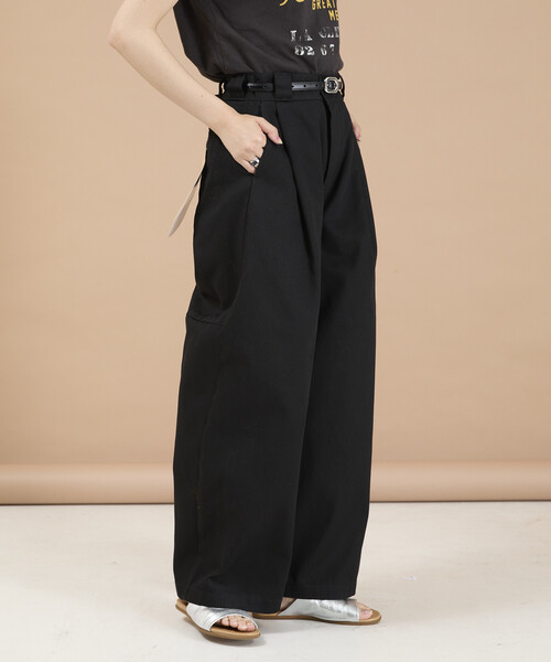 Dickies(ディッキーズ)の「Dickies × Freada/ディッキーズ Dickies 別注 カーブワイドパンツ(その他パンツ・レディース・ブラック/ベージュ/ブラウン・S/M)」の9枚目の写真