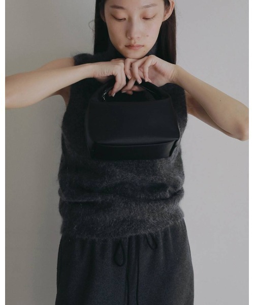 anuke(アンヌーク)の「anuke Onehandle Leather Bag(ショルダーバッグ・レディース・ブラック・FREE)」の3枚目の写真
