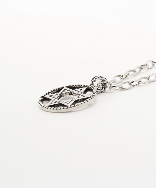 L.H.P（エルエイチピー）の「LHP/エルエイチピー/DENATIONISM/ディネイショニズム/Hexagon Necklace Ⅱ 〈6016166〉（ネックレス・メンズ・シルバー・FREE）」の2枚目の写真