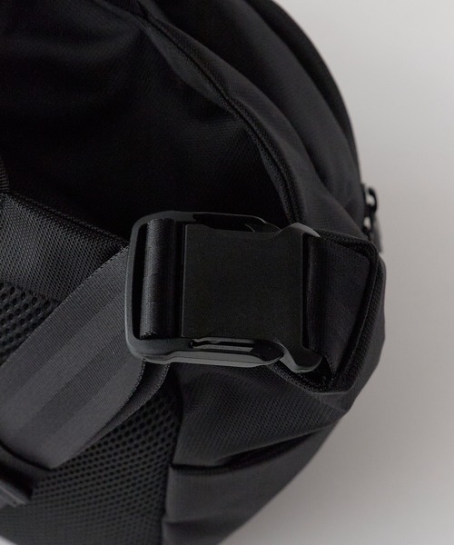 BRIEFING（ブリーフィング）の「BRIEFING/ MFC 2WAY EASY SHOULDER / BRA261L07 秋服 冬服（ショルダーバッグ・メンズ・ブラック・FREE）」の5枚目の写真