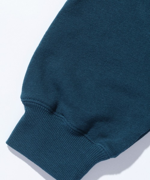 XLARGE(エクストララージ)の「SLANTED OG CREWNECK SWEATSHIRT(スウェット・メンズ・アッシュ/ブラック・S/M/L/XL)」の7枚目の写真
