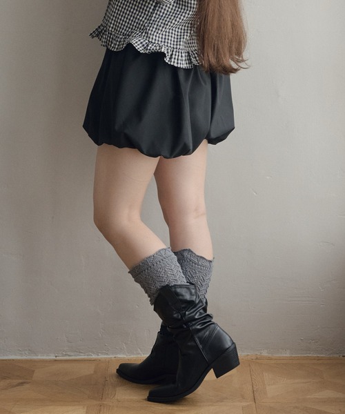 LiLIN(リリン)の「ギャザーバルーンショートパンツ / gather balloon shorts(その他パンツ・レディース・ホワイト/ブラック・FREE)」の4枚目の写真