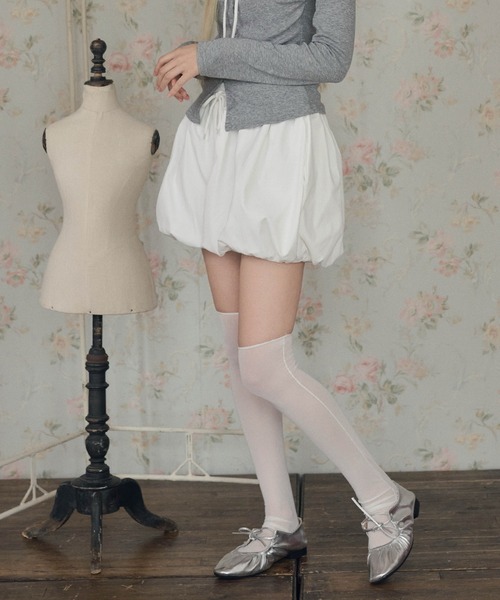 LiLIN(リリン)の「ギャザーバルーンショートパンツ / gather balloon shorts(その他パンツ・レディース・ホワイト/ブラック・FREE)」の13枚目の写真