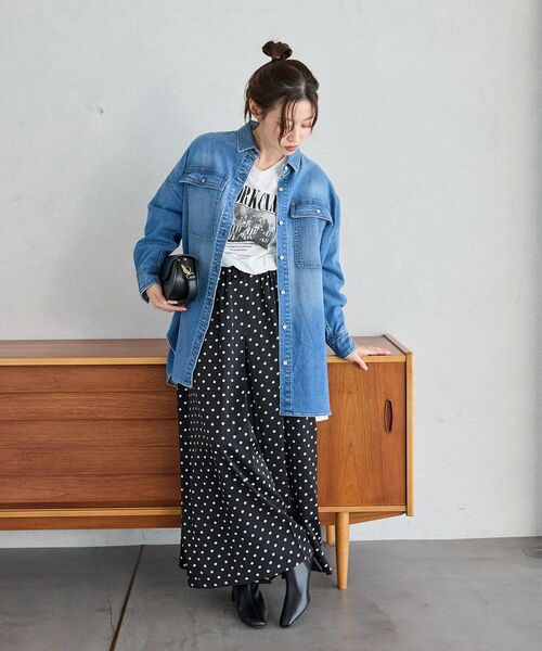 le.coeur blanc(ルクールブラン)の「Healthy denim Almond(シャツ/ブラウス・レディース・ブルー・38)」の13枚目の写真