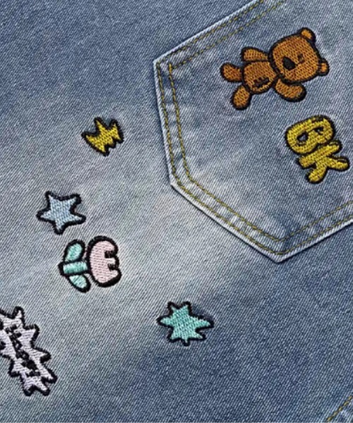 LA POMME petit（ラポミ・プチ）の「Cartoon Embroidery Denim Pants/カートゥーン刺繍デニムパンツ（デニムパンツ・レディース・ダークブルー/ブルー・SMALL/MEDIUM/LARGE/X-LARGE）」の5枚目の写真