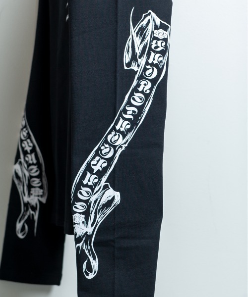 BACKSTAGE PASS(バックステージパス)の「LILY BONE-S LS(リリーボーンS LS) ヴィンテージウォッシュ ゴシックプリント ルーズフィットロンT(Tシャツ/カットソー・メンズ・ダークグレー/ホワイト系その他・FREE)」の9枚目の写真