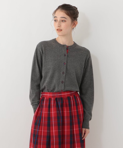 Afternoon Tea(アフタヌーンティー)の「くるみボタンカーディガン/Afternoon Tea Original Tartans(カーディガン/ボレロ・レディース・ブラック/グレー/ネイビー・MEDIUM)」の1枚目の写真