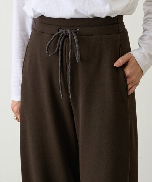 BEARDSLEY(ビアズリー)の「ボンバーヒートパンツ【セットアップ】(その他パンツ・レディース・アイボリー/ネイビー/ブラウン・0/1)」の16枚目の写真