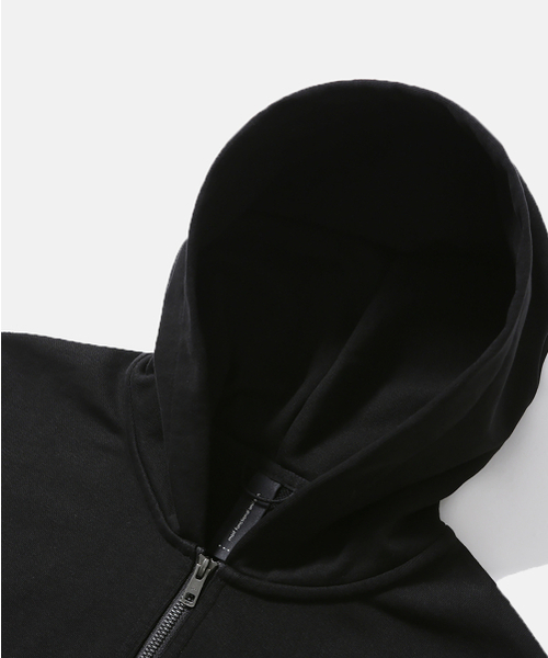 MOIF（モイフ）の「[AW26] DWELLER プルオーバースウェットフーディ / ブラック（パーカー・メンズ・その他・1(S)/2(M)/3(L)）」の3枚目の写真