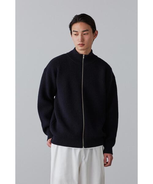 Y(ワイ)の「Y / NON MULESING WOOL DRIVERS KN(カーディガン/ボレロ・メンズ・ホワイト/ネイビー・MEDIUM/SMALL/LARGE)」の2枚目の写真