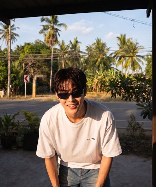 FLYQ(フライク)の「FLYQ ハザードプリント半袖Tシャツ / ホワイト(Tシャツ/カットソー・レディース・その他・LARGE/MEDIUM)」の9枚目の写真