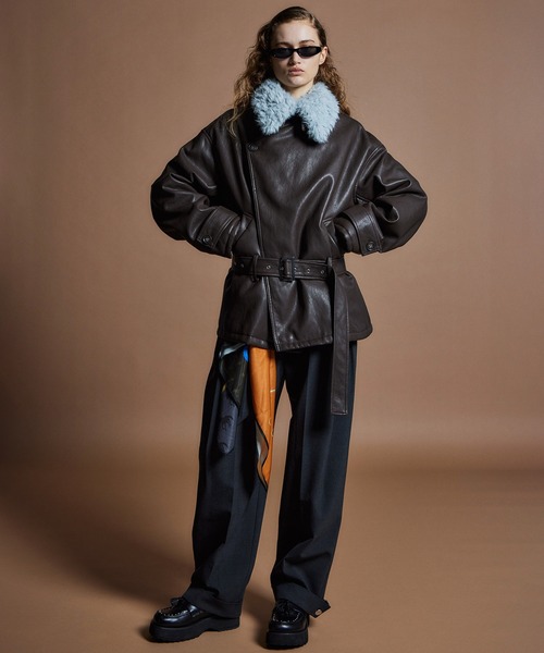 MAISON SPECIAL(メゾンスペシャル)の「【26WINTER PRE-ORDER】Fake Leather Short Trench Coat/フェイクレザーショートトレンチ(その他アウター・レディース・ブラック/ブラウン・FREE)」の7枚目の写真