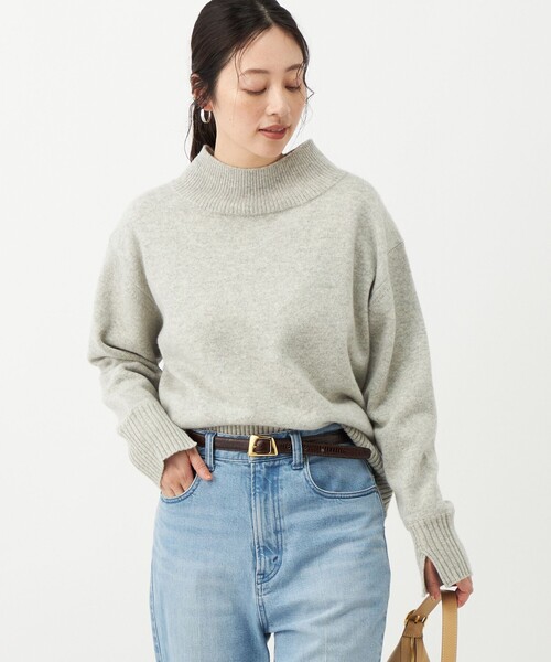 NOLLEY’S(ノーリーズ)の「カシミヤブレンドハイネックプルオーバー(ニット/セーター・レディース・イエロー/ピンク/サックスブルー/ライトグレー・38)」の2枚目の写真