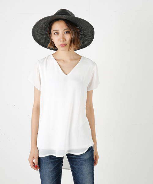 MOUSSY(マウジー)の「V/N CIFFON COMBI TOPS(Tシャツ/カットソー・レディース・ホワイト/ピンク/ブラック・FREE)」の1枚目の写真