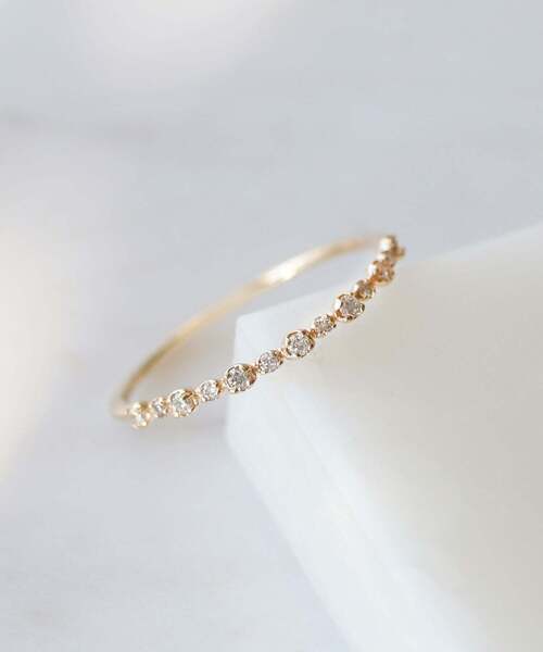 SIENA ROSE（シエナロゼ）の「ハーフエタニティリング[0.01ct]（リング・レディース・イエローゴールド・9号/11号/7号/13号）」の6枚目の写真