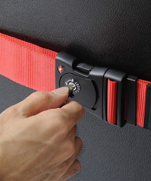 MILESTO（ミレスト）の「パレットTSAスーツケースベルト（トラベルグッズ・メンズ・レッド/グリーン/ブラック/オレンジ/イエロー/ローズ/ブルー・ﾌﾘ-）」の10枚目の写真