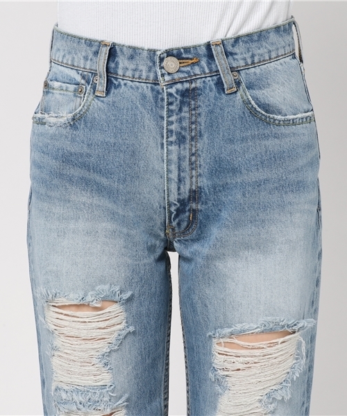 AZUL by moussy（アズールバイマウジー）の「アンクルテーパードデニム（デニムパンツ・レディース・ライトブルー・24inch/25inch/27inch/26inch）」の11枚目の写真