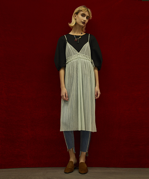 UNITED TOKYO(ユナイテッドトウキョウ)の「チュールプリーツワンピース(ワンピース・レディース・ミント/ブラック・1)」の19枚目の写真