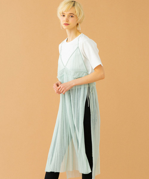 UNITED TOKYO(ユナイテッドトウキョウ)の「チュールプリーツワンピース(ワンピース・レディース・ミント/ブラック・1)」の13枚目の写真