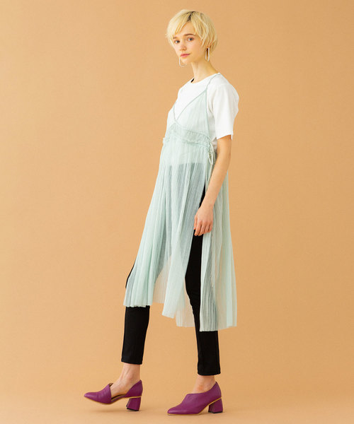 UNITED TOKYO(ユナイテッドトウキョウ)の「チュールプリーツワンピース(ワンピース・レディース・ミント/ブラック・1)」の17枚目の写真