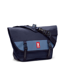 ［ CHROME / クローム ］MINI METRO MESSENGER BAG BLCK_BLACK / ミニ メトロ メッセンジャーバッグ ブラック 防水 20.5L PC収納 A4収納