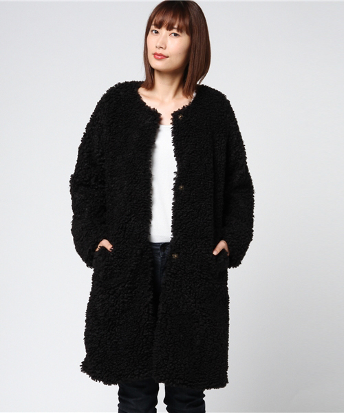 MERLOT（メルロー）の「フェイクファーコート642-4527（その他アウター・レディース・ブラック/ベージュ/モカ・FREE）」の21枚目の写真