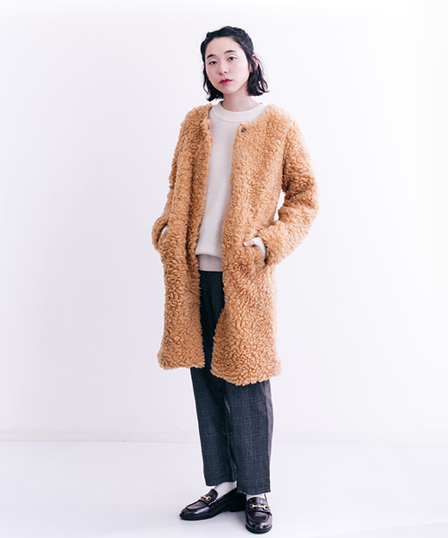 MERLOT（メルロー）の「フェイクファーコート642-4527（その他アウター・レディース・ブラック/ベージュ/モカ・FREE）」の16枚目の写真