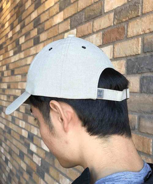 UNDER ARMOUR（アンダーアーマー）の「メンズ ライフスタイルキャップ / ライフスタイルDadキャップ（キャップ・メンズ・ブラック/ネイビー/レッド/カーキ・ONESIZE）」の8枚目の写真