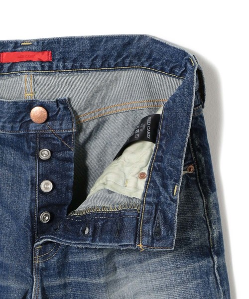 RED CARD TOKYO（レッドカード）の「RED CARD シェービング加工ストレートジーンズ（デニムパンツ・メンズ・ブルー・31/29/30/28）」の6枚目の写真