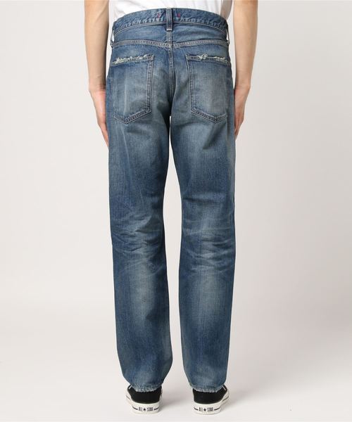RED CARD TOKYO（レッドカード）の「RED CARD シェービング加工ストレートジーンズ（デニムパンツ・メンズ・ブルー・31/29/30/28）」の2枚目の写真