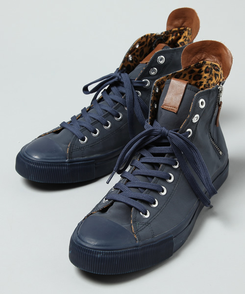 R.NEWBOLD（アールニューボールド）の「EXCLUSIVE LINE/SIDE ZIP